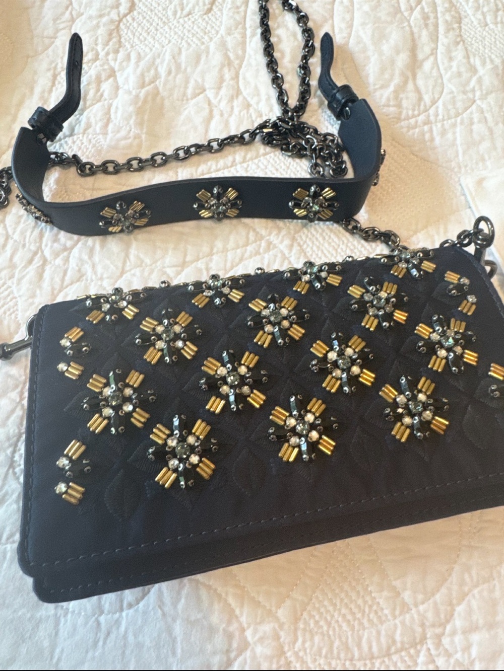Embellished Black Crossbody Bag with Decorative Chain Strap